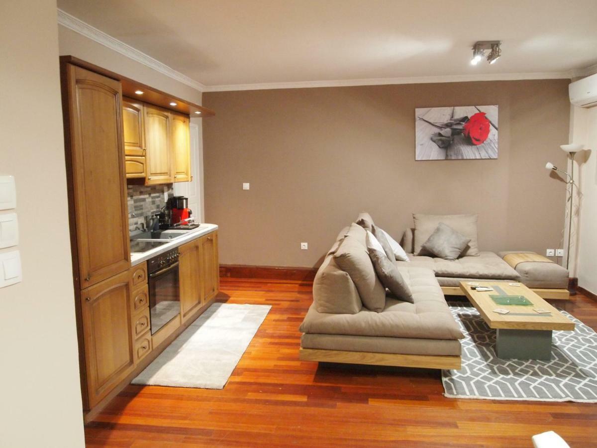 Ideally Situated Corfu Old Town Apartment