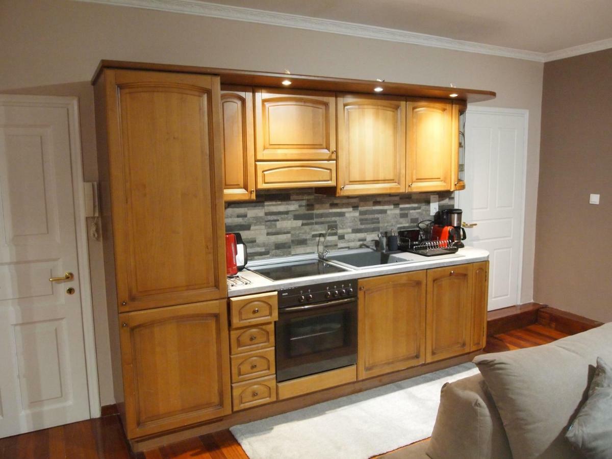 Ideally Situated Corfu Old Town Apartment *